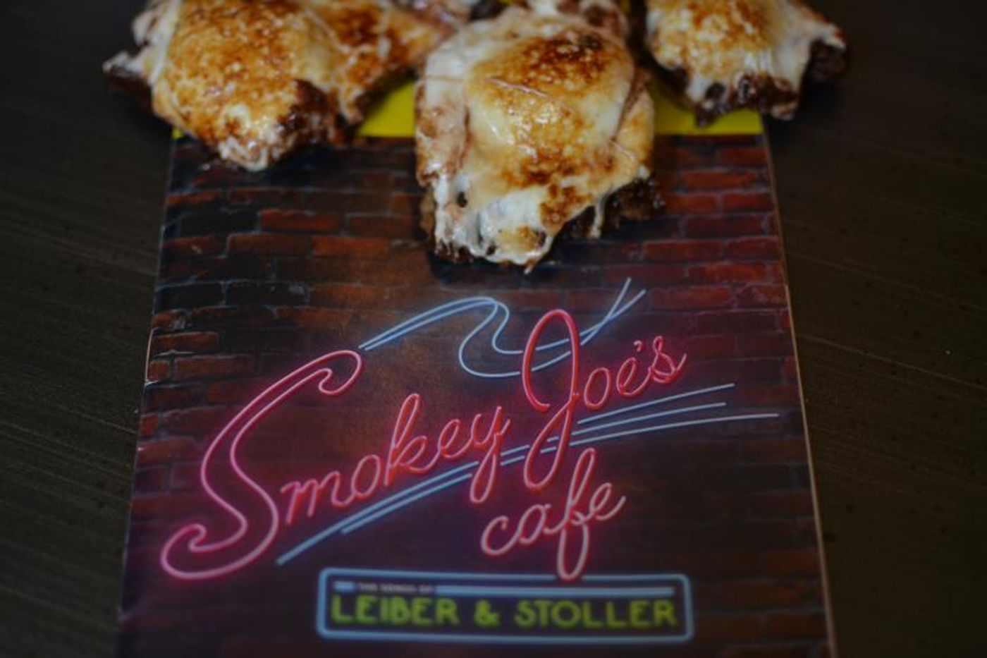 Backstage Bite with Katie Lynch: SMOKEY JOE'S CAFE's Alysha Umphress Toasts Some S'moresy Bars! Backstage Bite with Katie Lynch: SMOKEY JOE'S CAFE's Alysha Umphress Toasts Some S'moresy Bars! Image