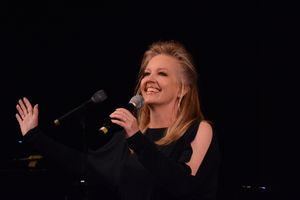 Stacy Sullivan @ BroadwayWorld Stacy Sullivan Photo