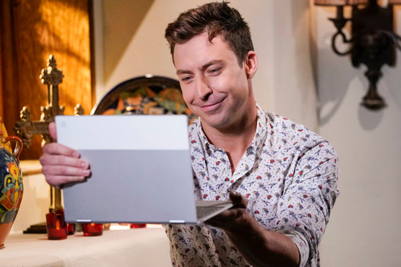 Photo Coverage: First Look at the Season Premiere of WILL & GRACE Photo Coverage: First Look at the Season Premiere of WILL & GRACE Image