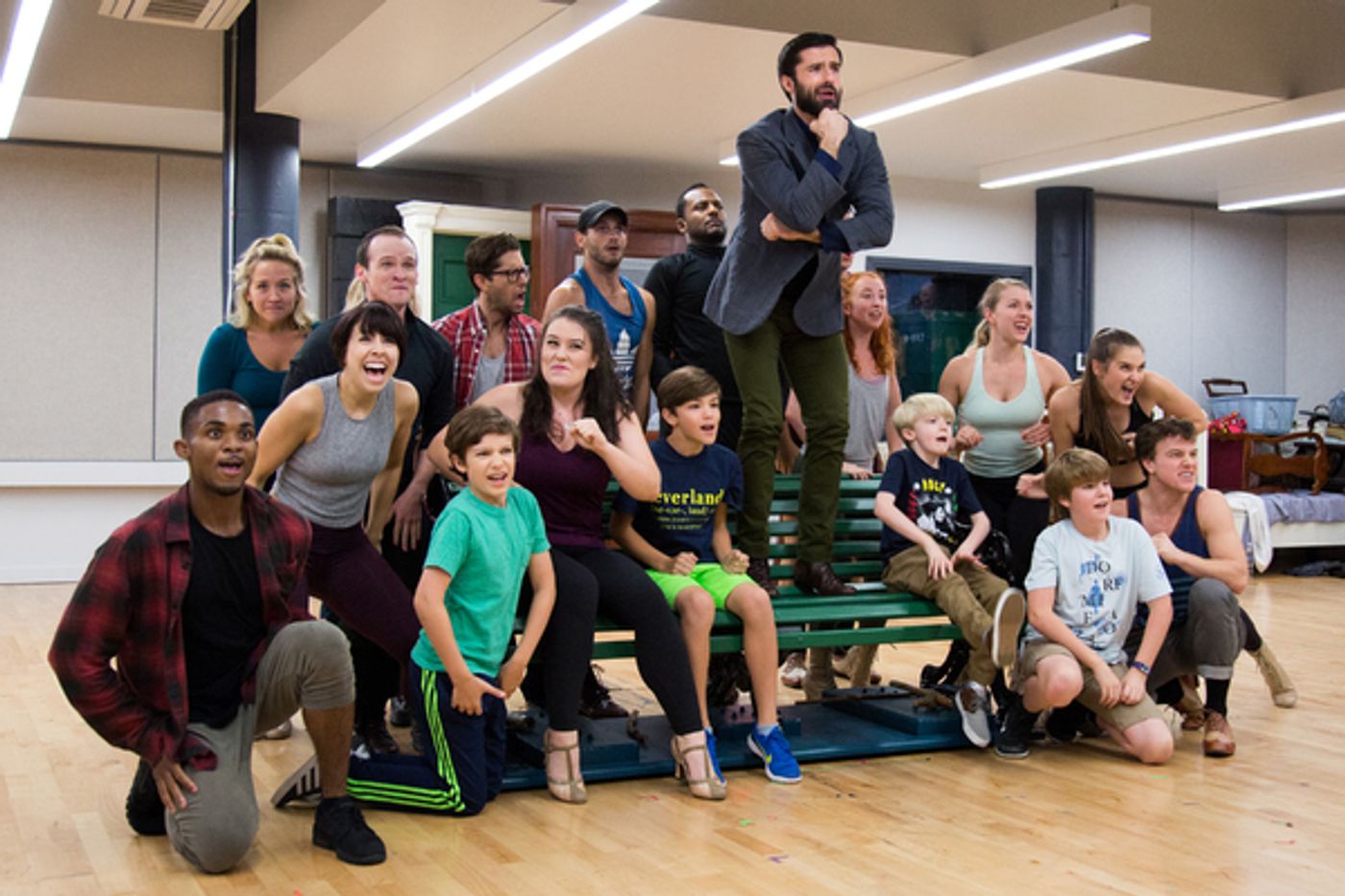 Photo Coverage: Barrie's Back! Meet the Company of the FINDING NEVERLAND National Tour  Image