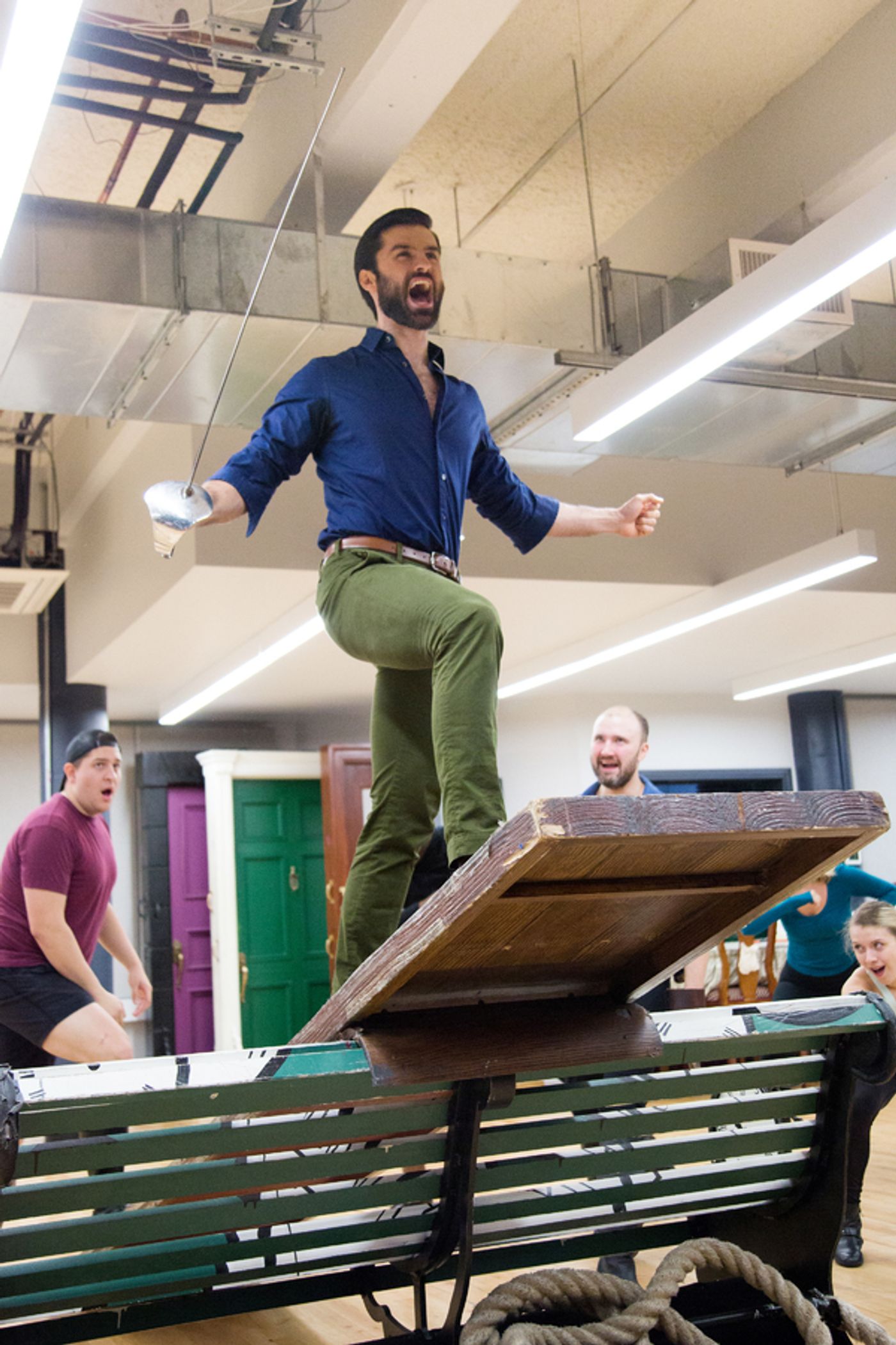 Photo Coverage: Barrie's Back! Meet the Company of the FINDING NEVERLAND National Tour  Image