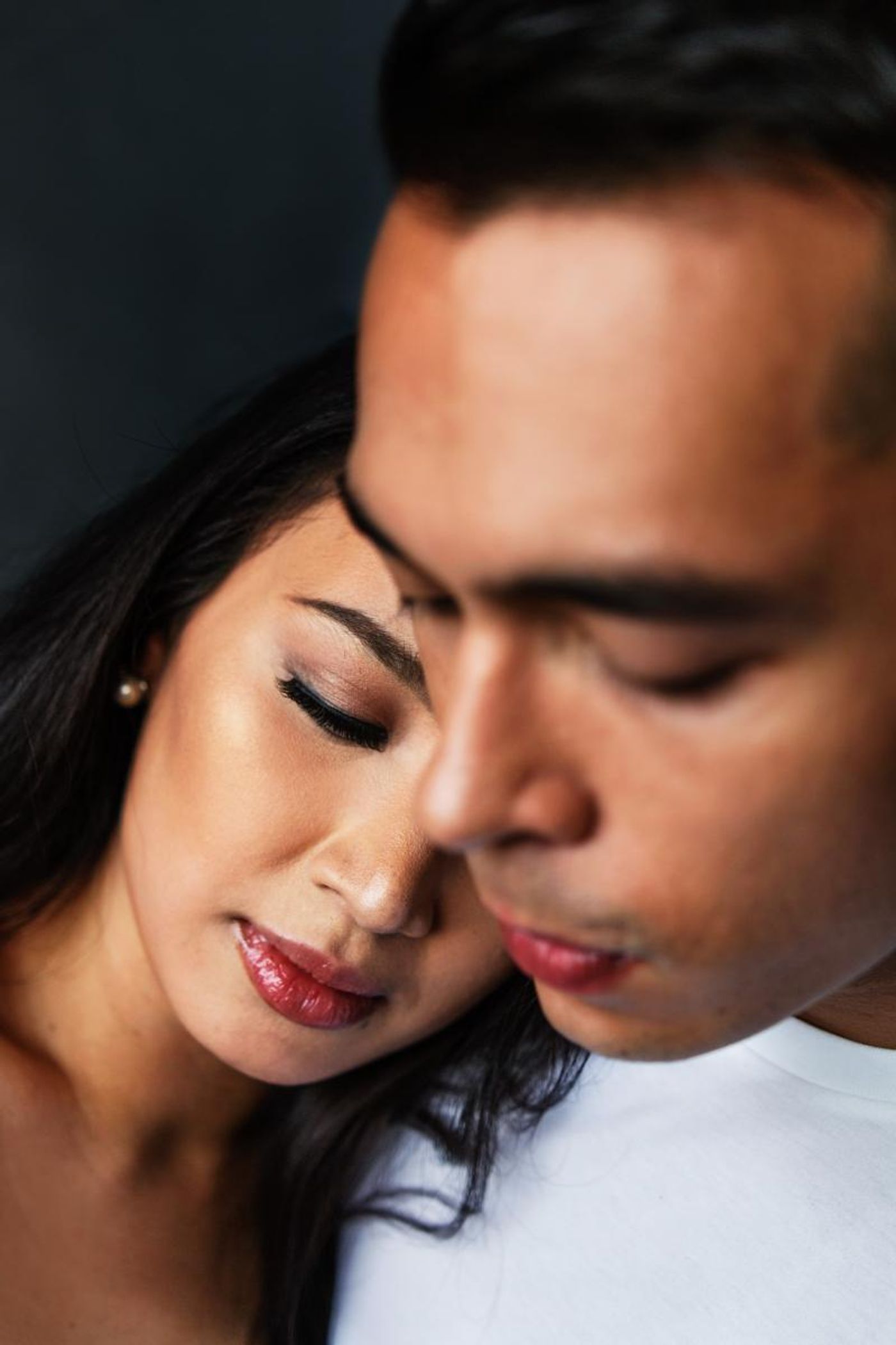 Jake Cuenca on His Career and Theater Debut in 'Lungs'  Image