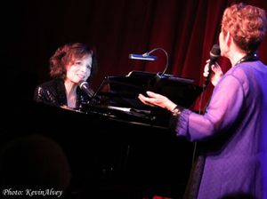 Michele Brourman, Amanda McBroom  Photo