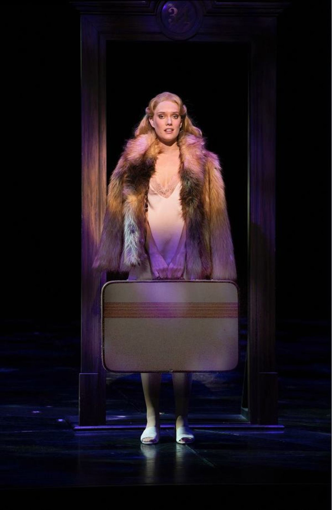 Photo Flash: Get A First Look At Tina Arena In EVITA At Sydney Opera House Photo Flash: Get A First Look At Tina Arena In EVITA At Sydney Opera House Image