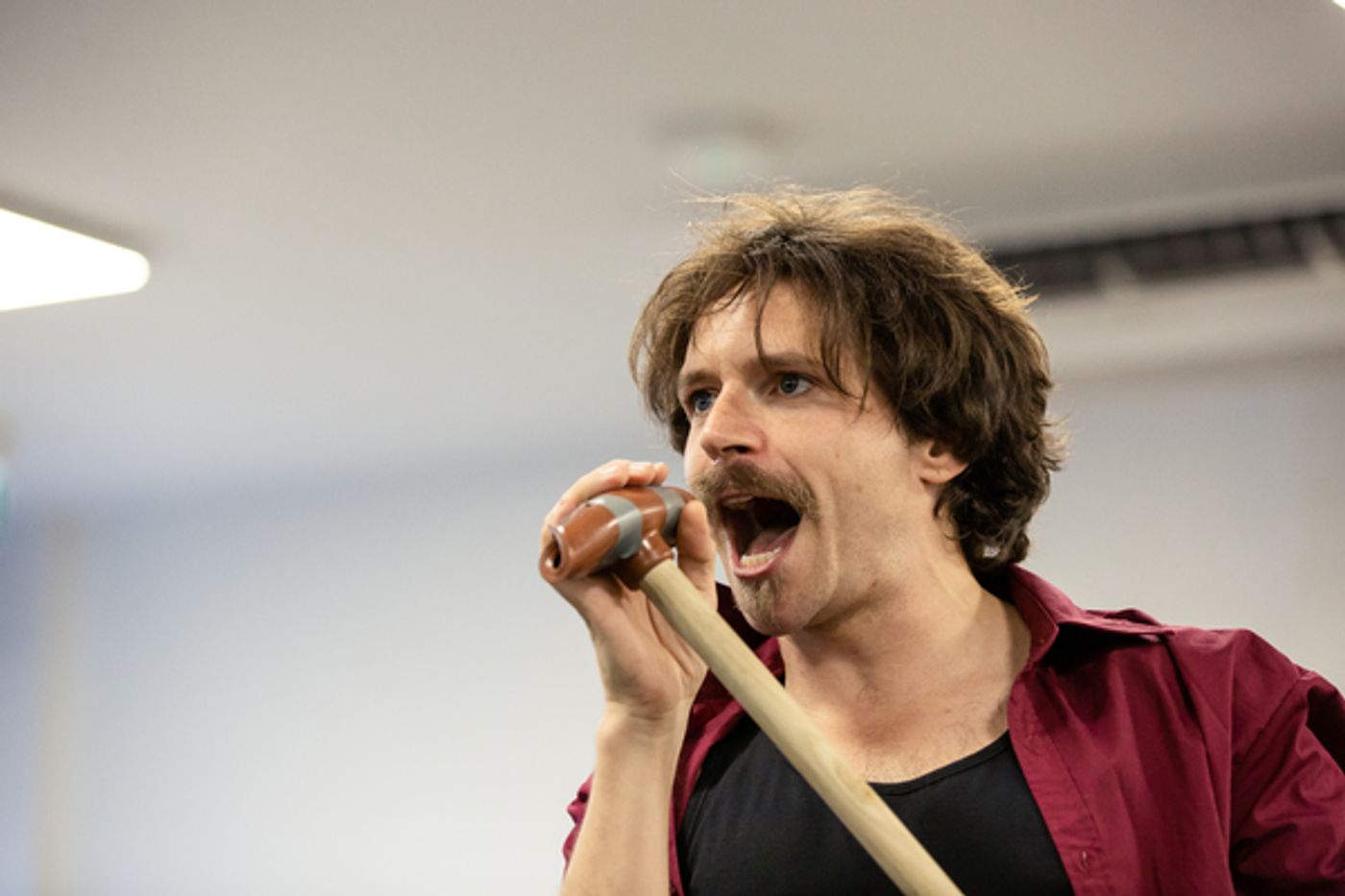 Photo Flash: In Rehearsal with ROCK OF AGES  Image