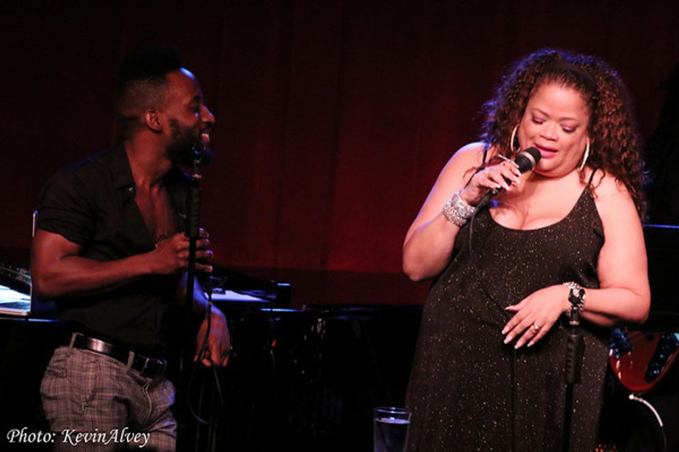 Photo Flash: Birdland Hosts Natalie Douglas  Image