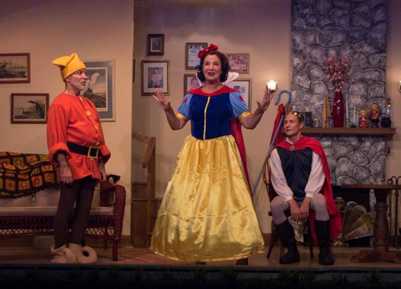 Review: VANYA AND SONIA AND MASHA AND SPIKE at Elmwood Playhouse  Image