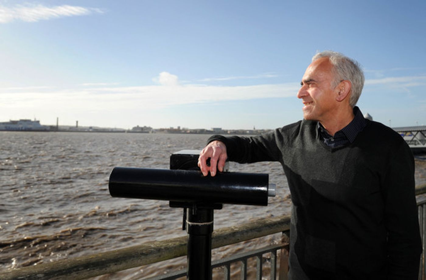 Photo Flash: First Look Of Full Cast In Costume For Premiere Of BY THE WATERS OF LIVERPOOL  Image