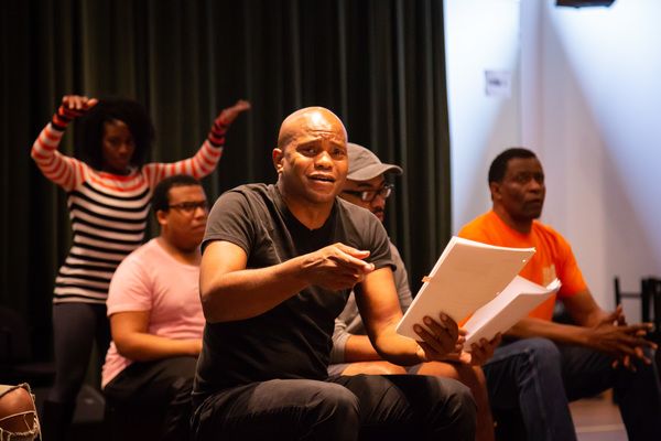 Forrest  McClendon,  (Background  L-R)  Felicia  Curry,  Christopher  Richardson,  Ra Photo
