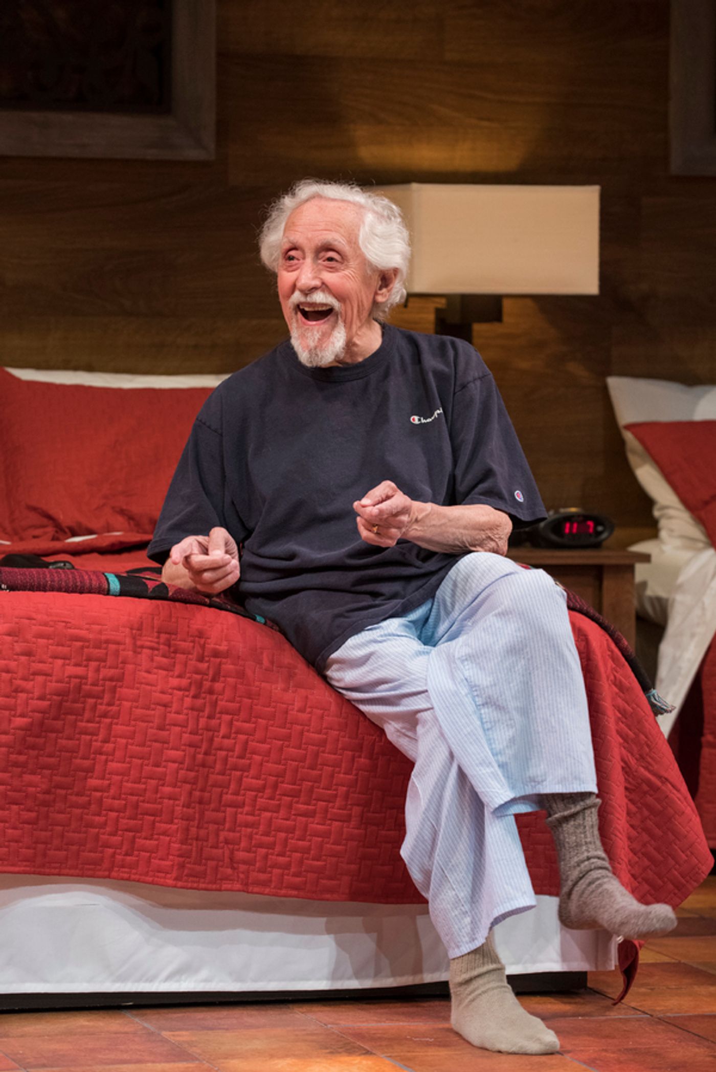 Photo Flash: Northlight Theatre Presents CURVE OF DEPARTURE  Image