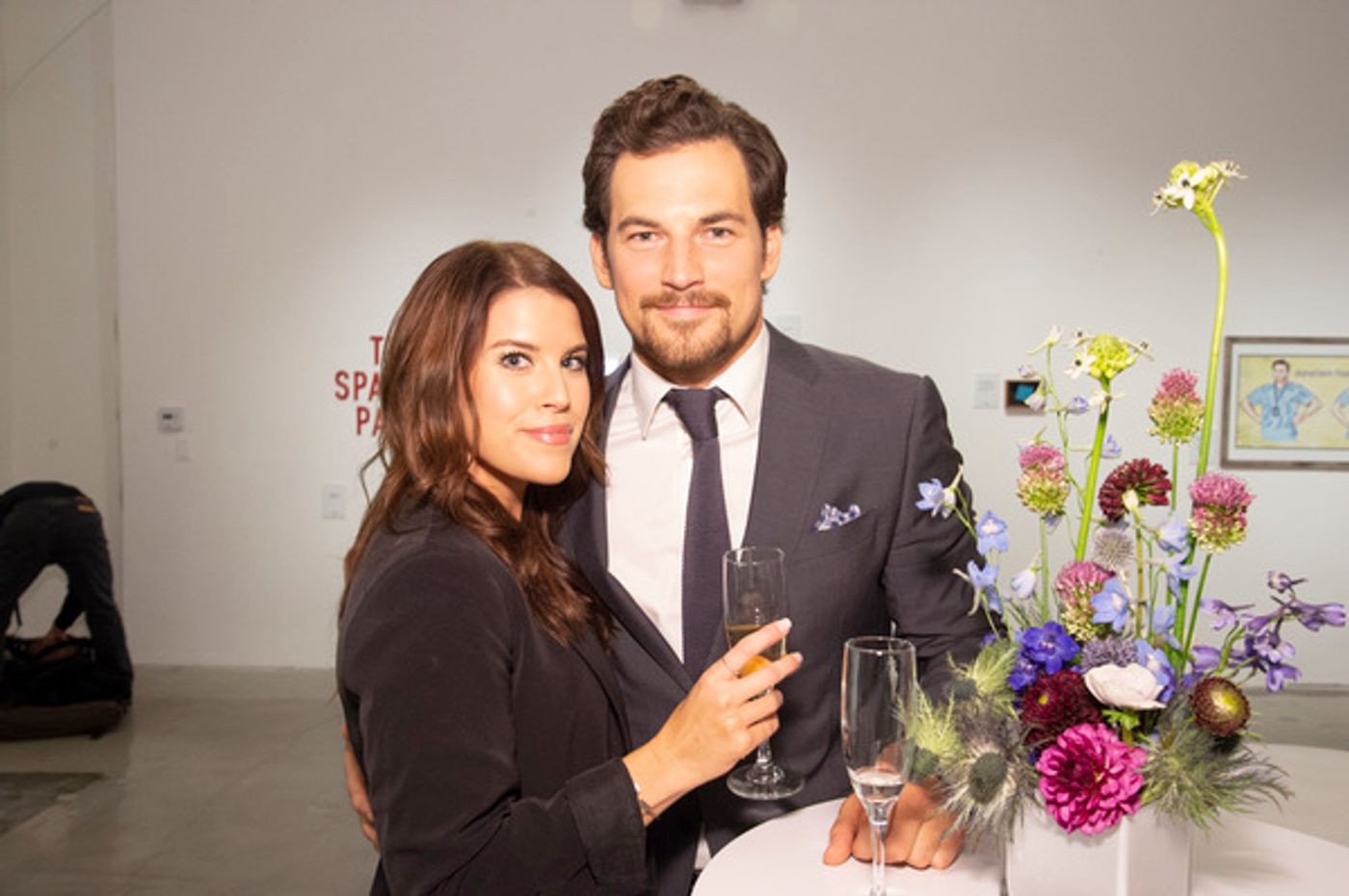 Photo Flash: The Cast of GREY'S ANATOMY Celebrates Season 15 with Opening Night Event  Image