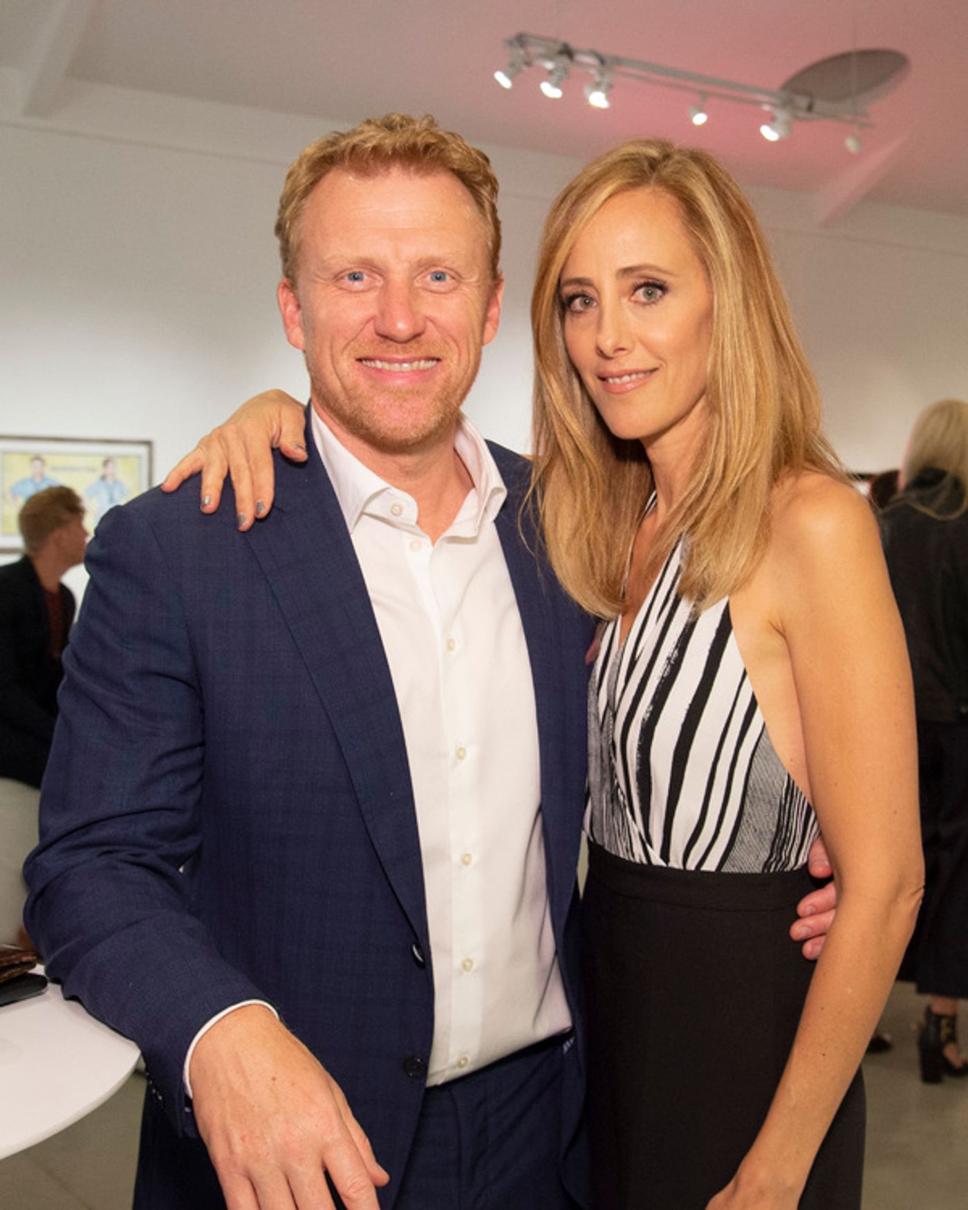 Photo Flash: The Cast of GREY'S ANATOMY Celebrates Season 15 with Opening Night Event  Image