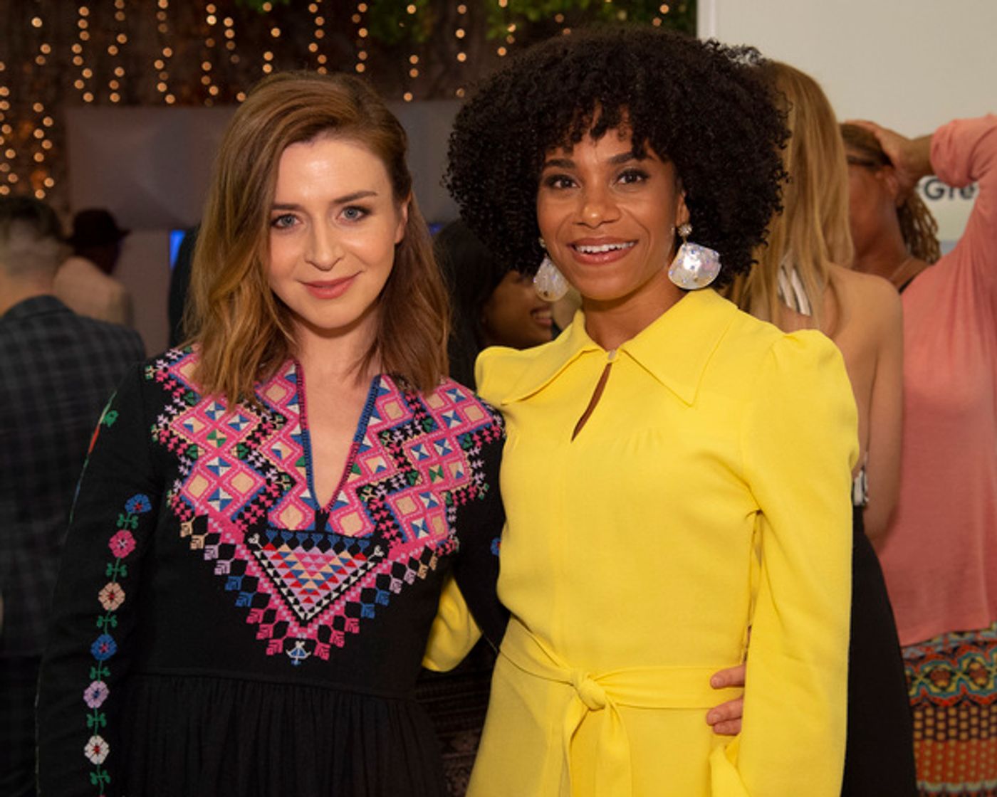 Photo Flash: The Cast of GREY'S ANATOMY Celebrates Season 15 with Opening Night Event  Image