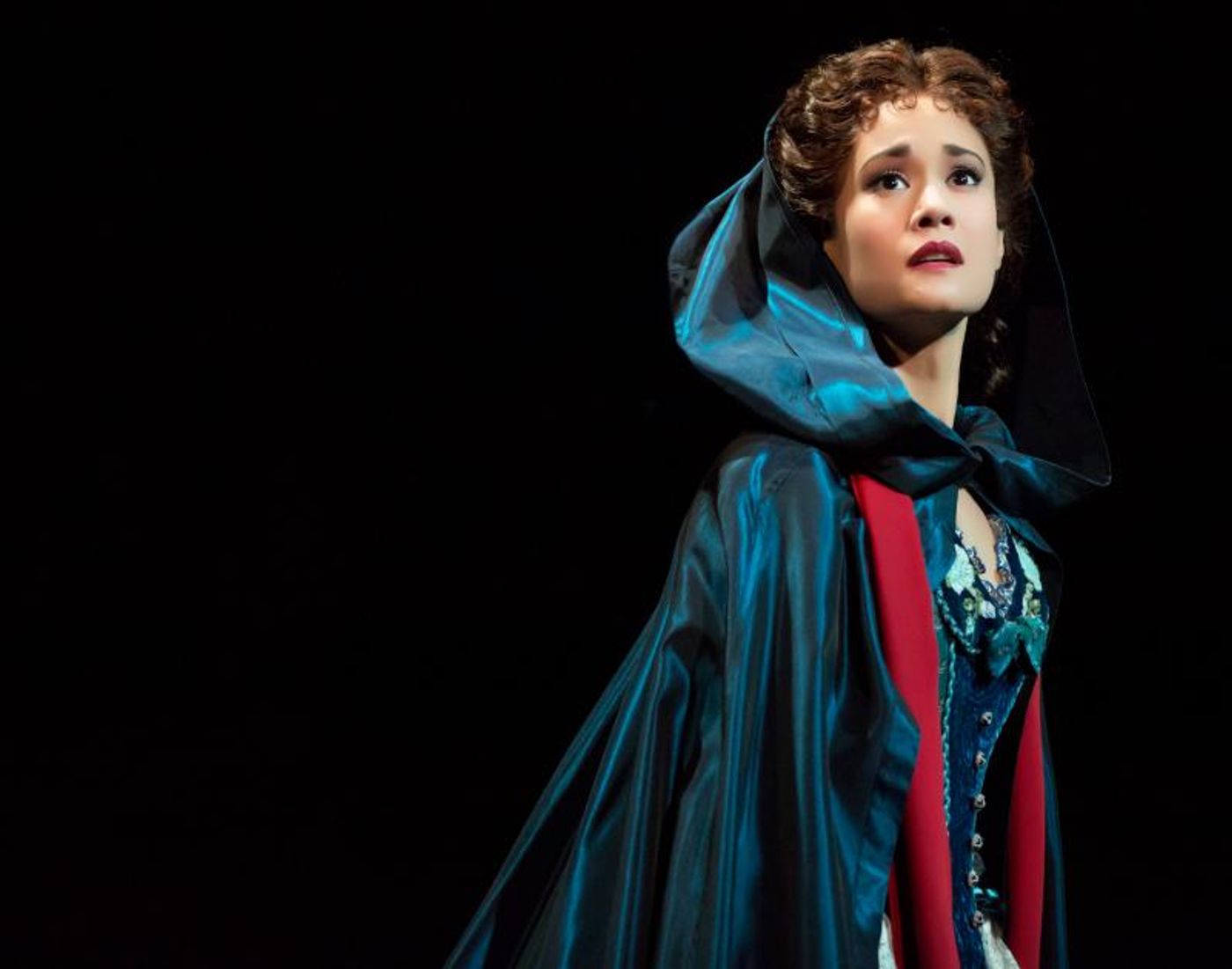 THE PHANTOM OF THE OPERA's Ali Ewoldt Takes Over BWW Instagram Tomorrow!  Image