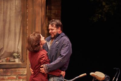 Cynthia  Barrett  &  Travis  Smith    Photo
