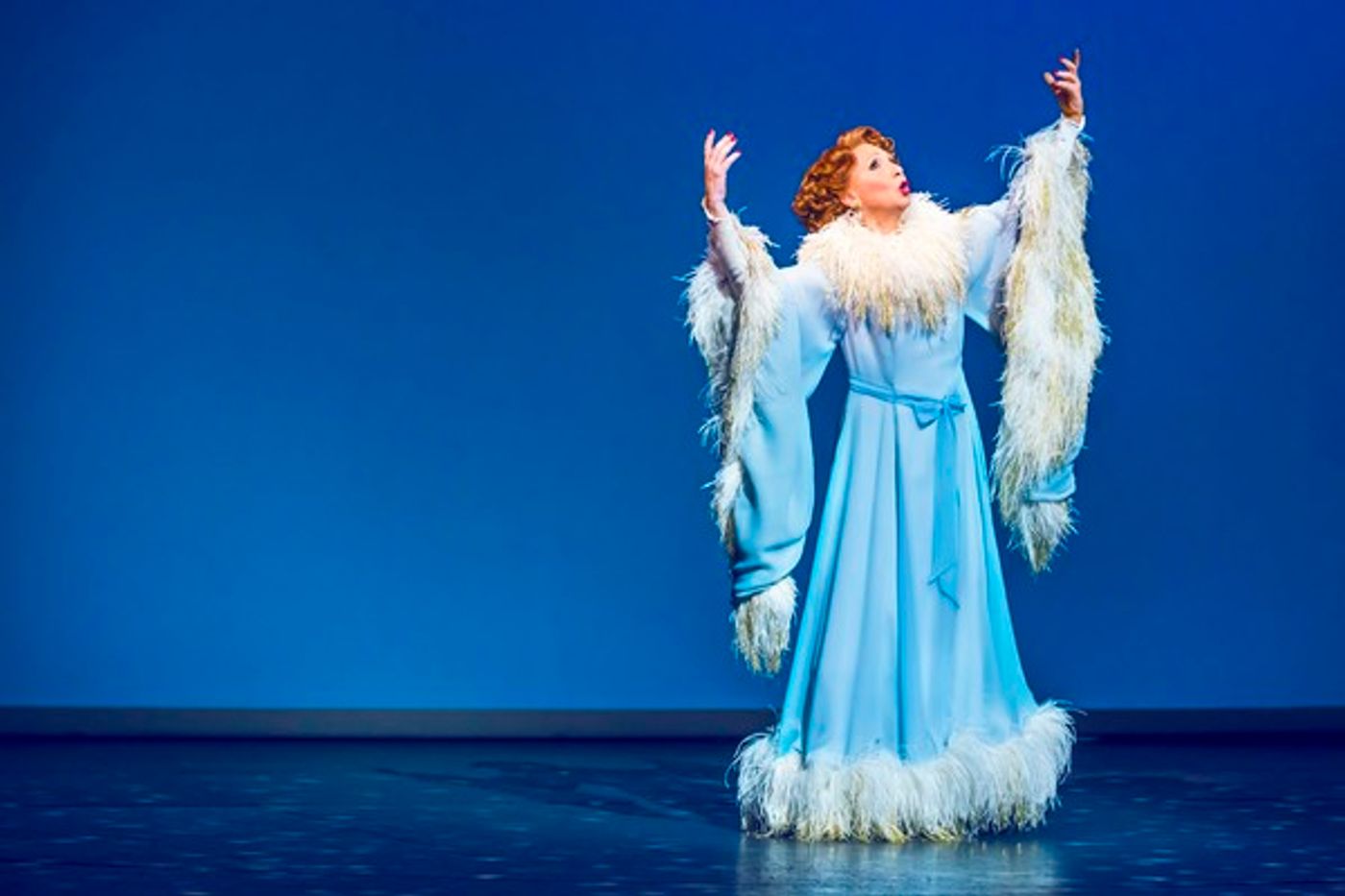 Photo Flash: First Look at Bonnie Langford in 42ND STREET  Image