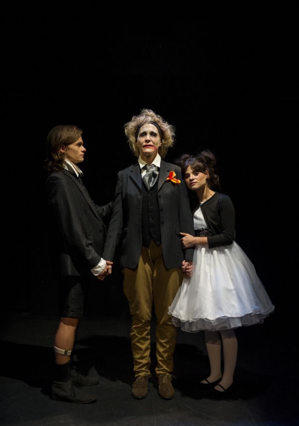 Alex Might (Boy), Jennifer Jewell, Carleigh Chirico (Girl)

Photo by Daniel Rader Photo
