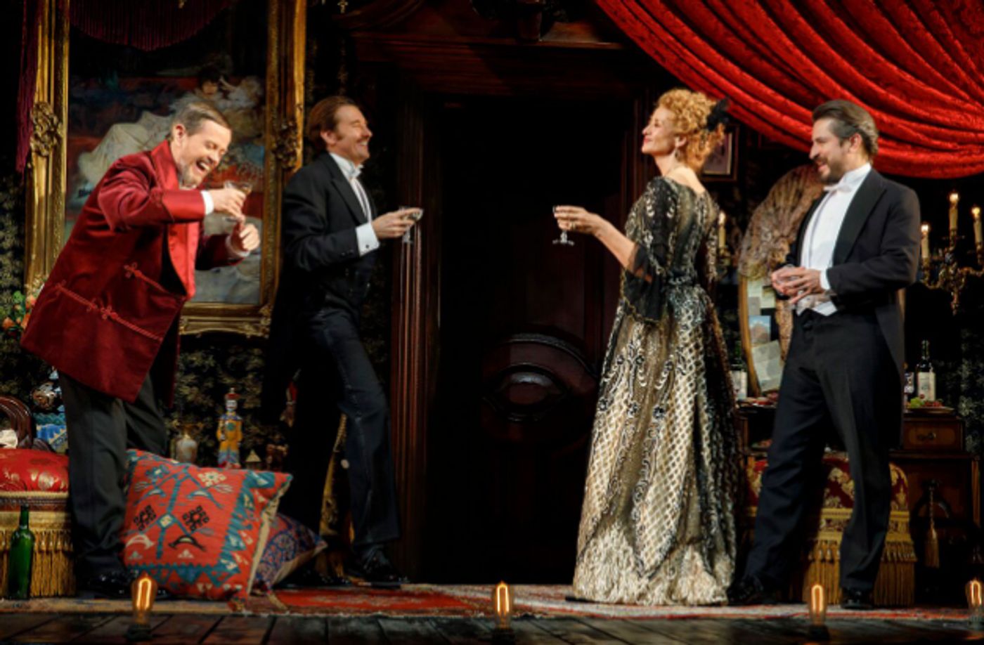 Review:  Janet McTeer Speaks The Speeches Ever So Trippingly in Theresa Rebeck's BERNHARDT/HAMLET  Image