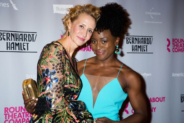 Photo Coverage: On the Red Carpet at Opening Night of BERNHARDT/HAMLET — photo 18 of 38