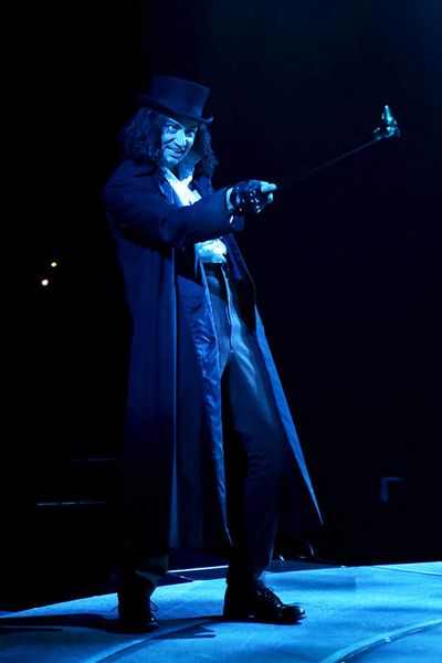 Constantine Maroulis as Edward Hyde Photo