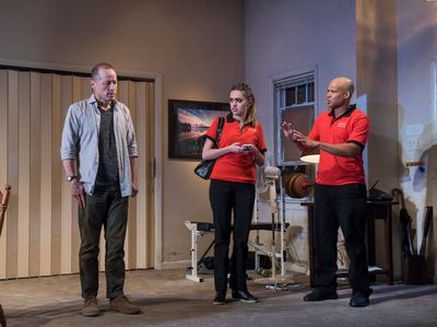 Tim Hopper (Andy), Aimee Lou Wood (Effie) and Glenn Davis (Gio) Photo