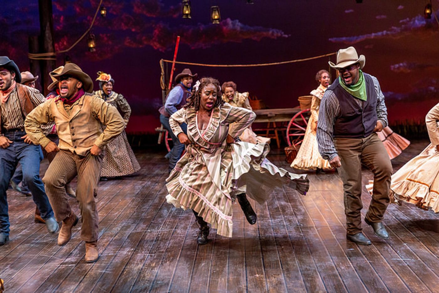 Review: DCPA's OKLAHOMA! is Somethin' Special  Image