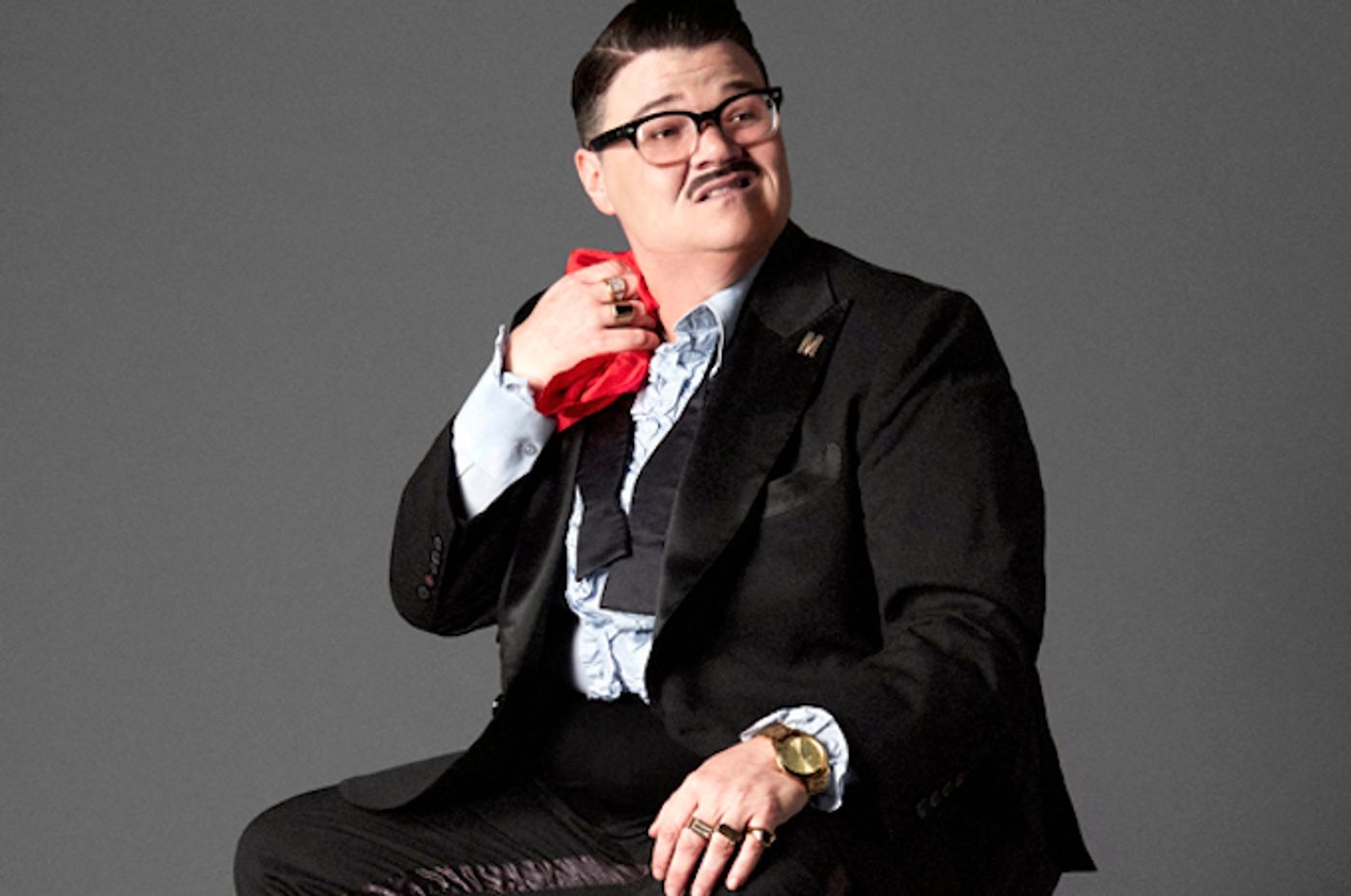 Feature: A Specifically Not Specific Murray Hill Makes His Solo Debut  Image