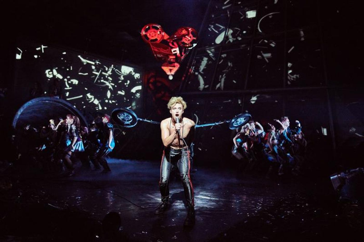 Interview: Automation, Bikes & Cars - Special Effects in Theatre  Image