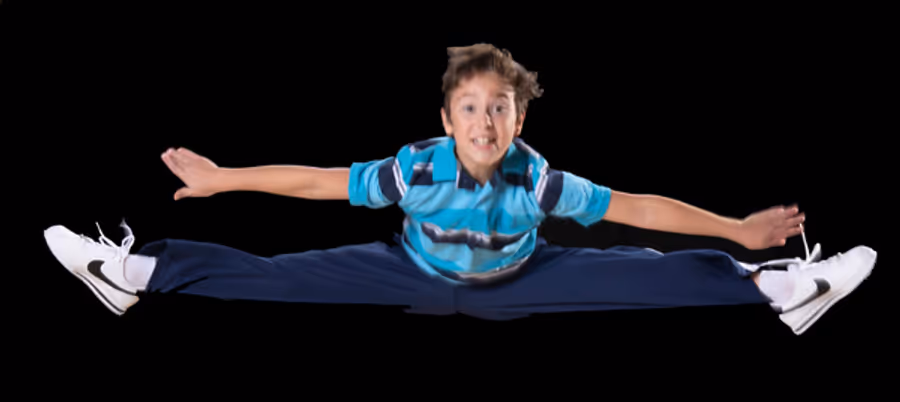 Photo Flash: BILLY ELLIOT Dance Into Des Moines Playhouse Image