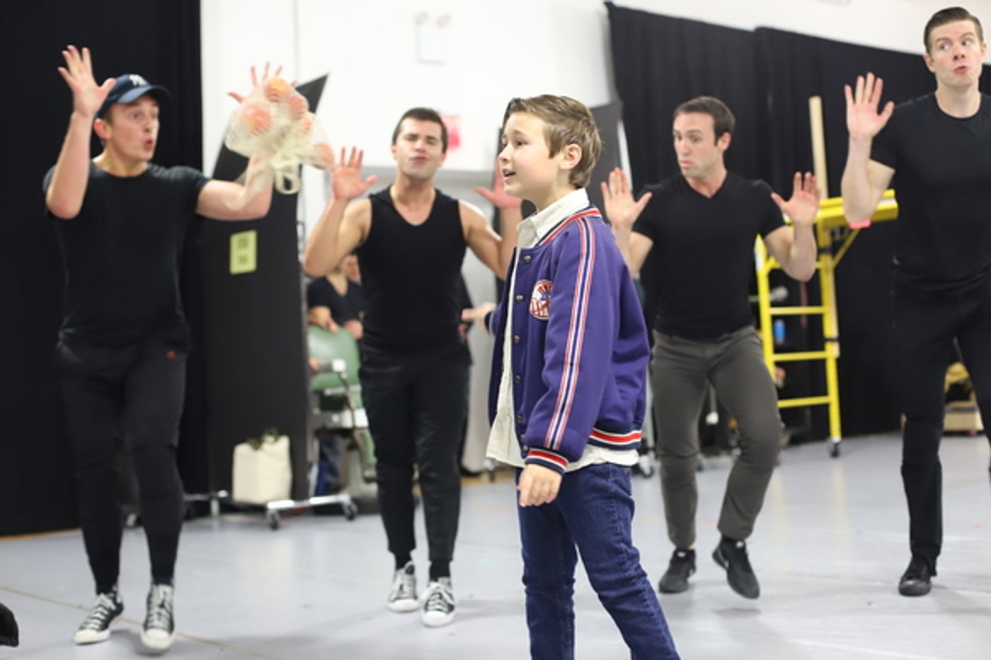 Photo Coverage: Back to Belmont! Meet The Company of A BRONX TALE on Tour  Image