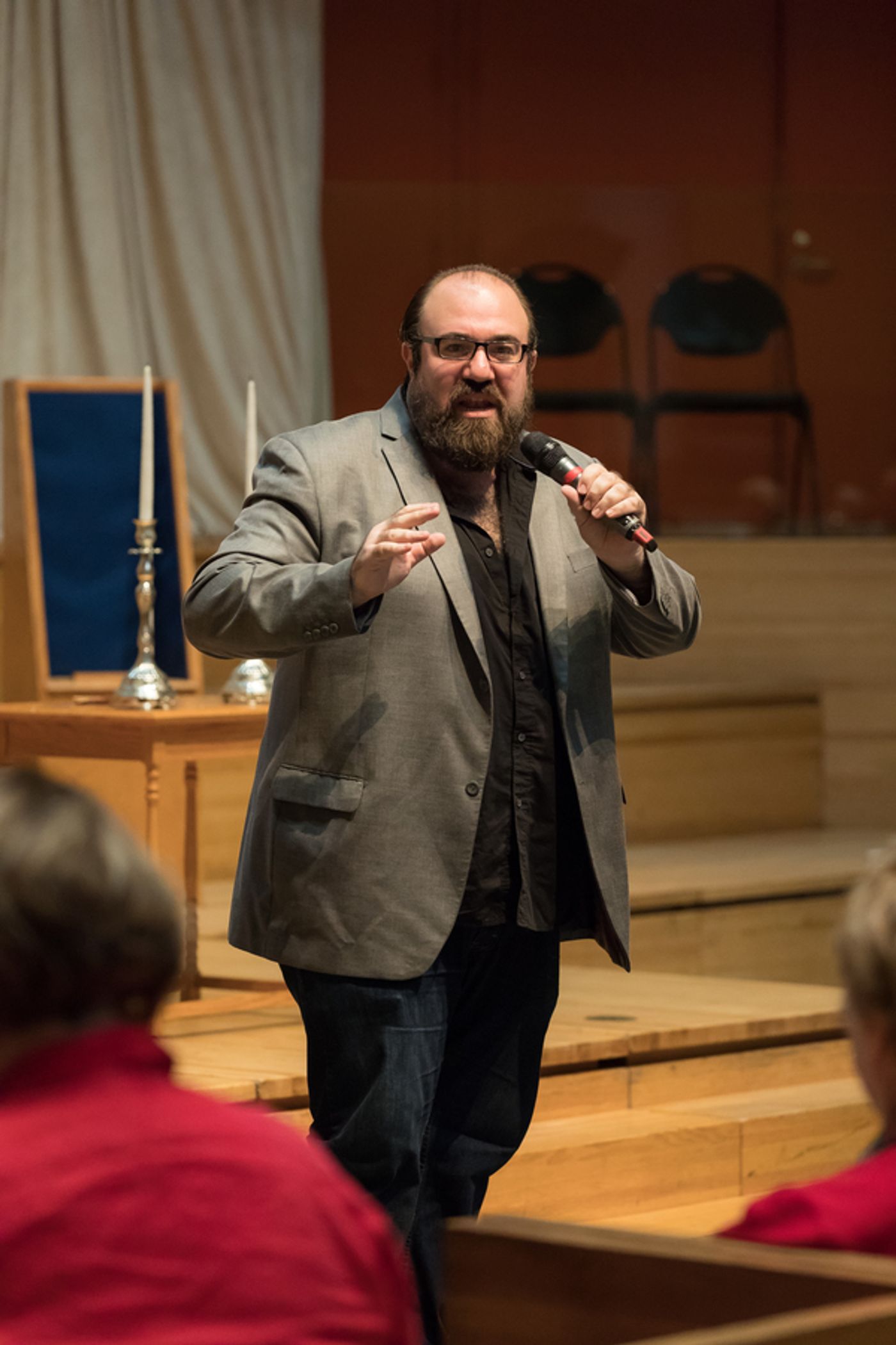Photo Flash: FIDDLER ON THE ROOF in Yiddish Stops By Sing For Your Seniors  Image
