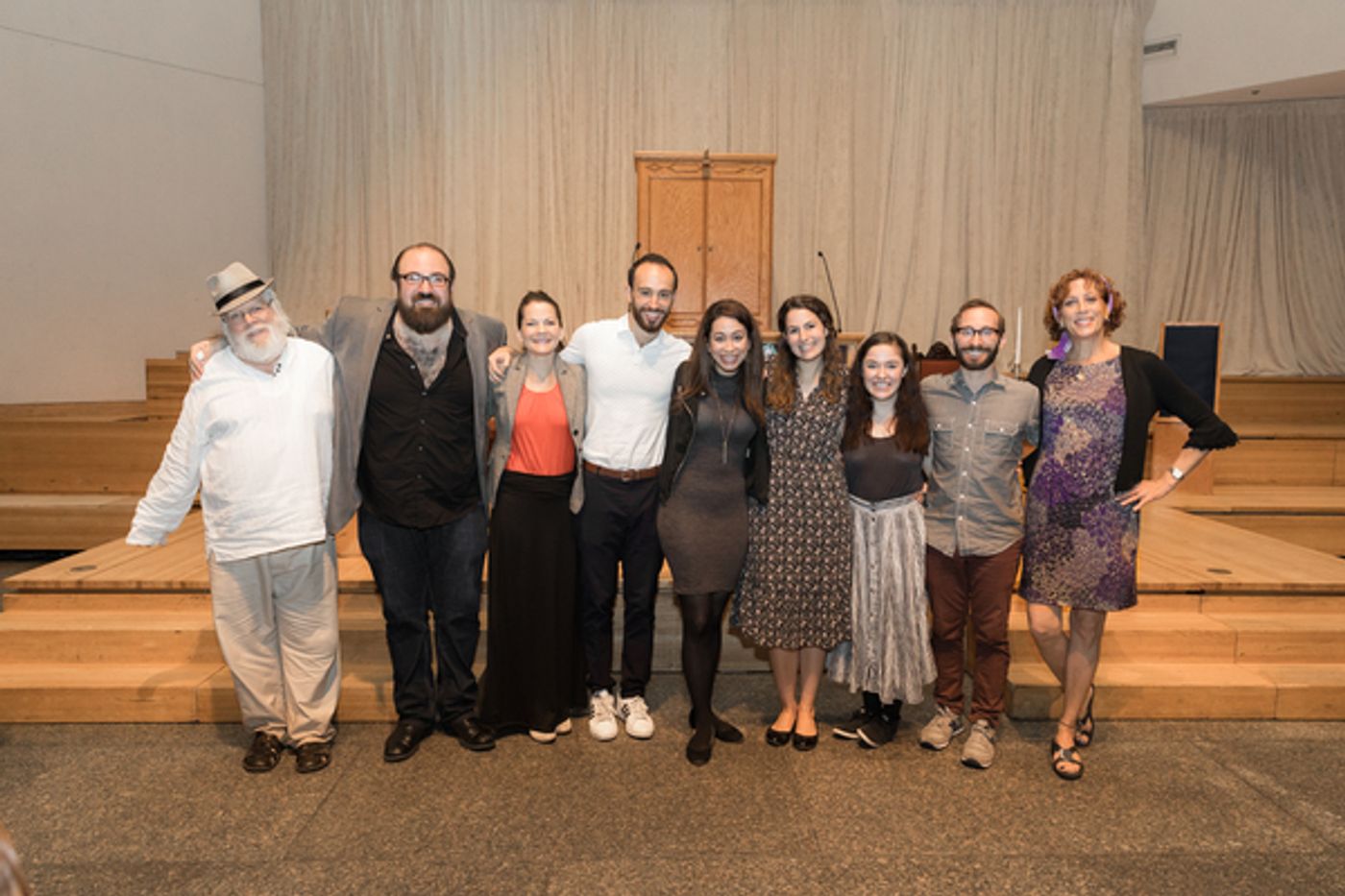 Photo Flash: FIDDLER ON THE ROOF in Yiddish Stops By Sing For Your Seniors  Image