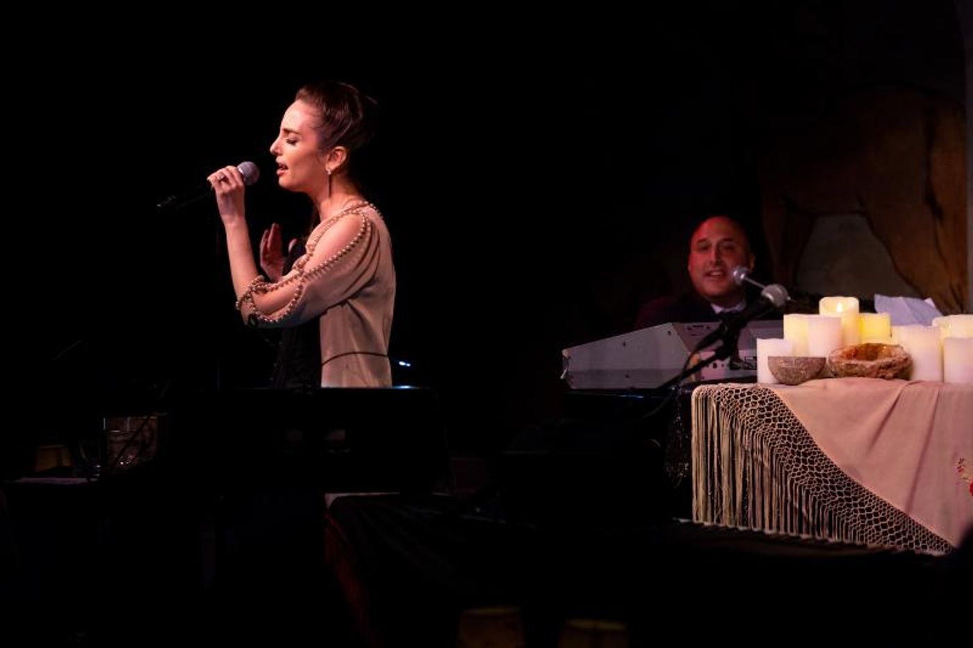 Photo Flash: Alexa Ray Joel Returns to the Cafe Carlyle in New Residency  Image
