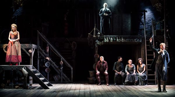 Photos: First Look at Mercury Theatre Colchester's MOLL FLANDERS — photo 2 of 16
