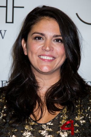 Cecily Strong @ BroadwayWorld Cecily Strong Photo