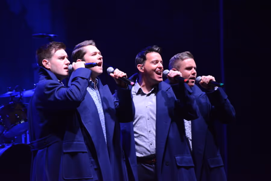Photo Coverage: Celtic Thunder Plays the Beacon Theater Image