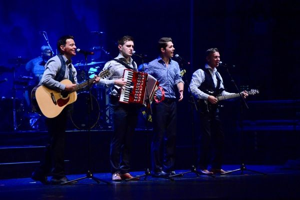 Ryan Kelly, Emmet Cahill, Damian McGinty and Neil Byrne Photo