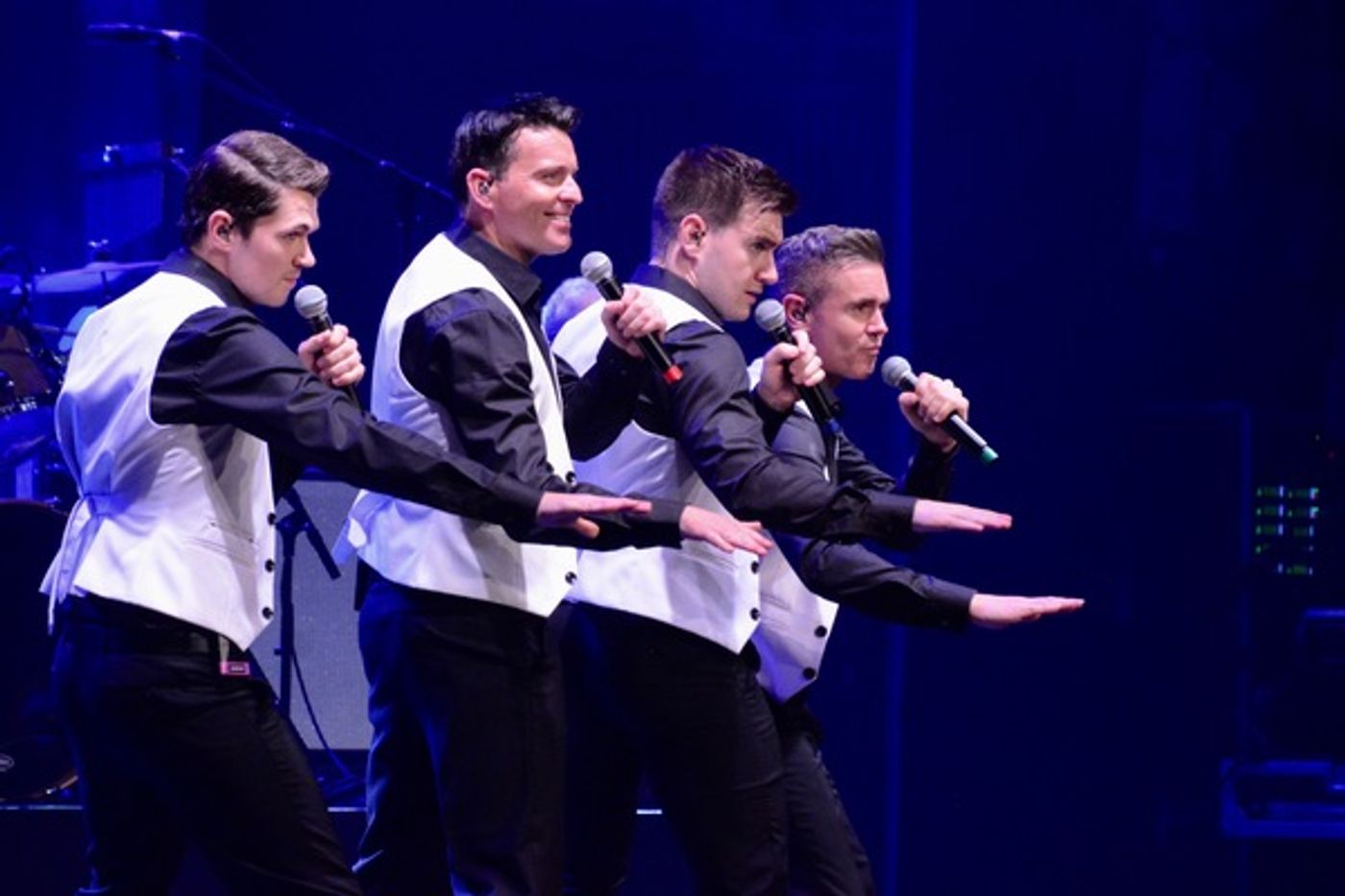 Photo Coverage: Celtic Thunder Plays the Beacon Theater  Image