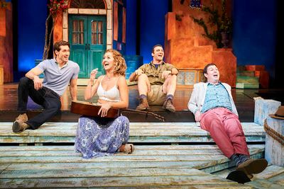  Sophie  (actor,  Kailey  Boyle*)  shares  some  laughs  with  her  three  potential  Photo
