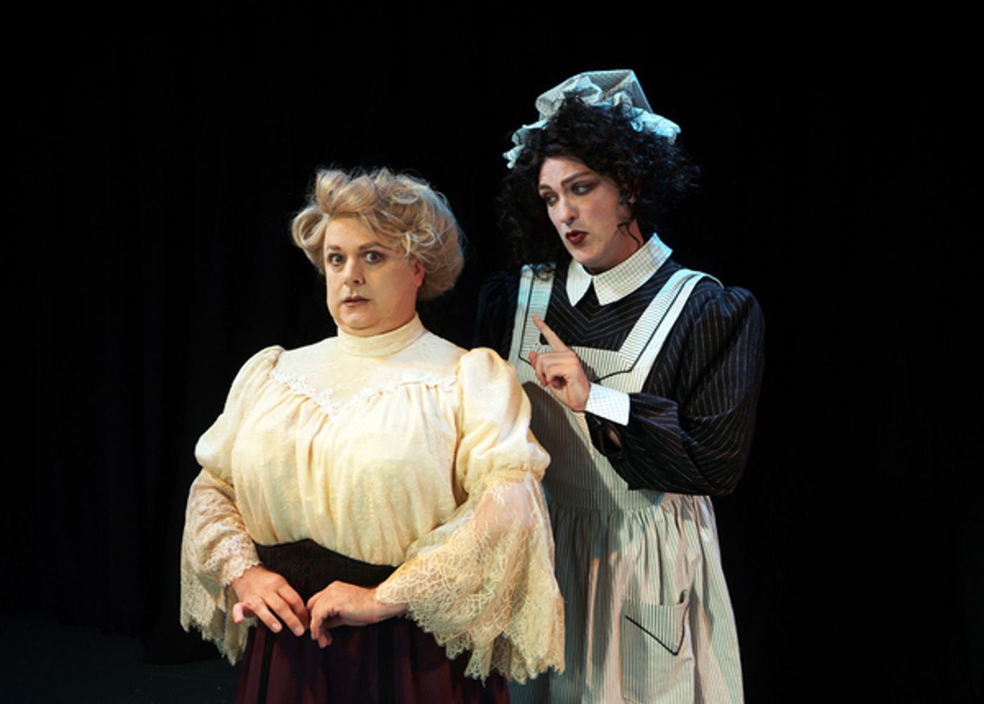 Photo Flash: First Look at Orlando Shakes' IRMA VEP  Image