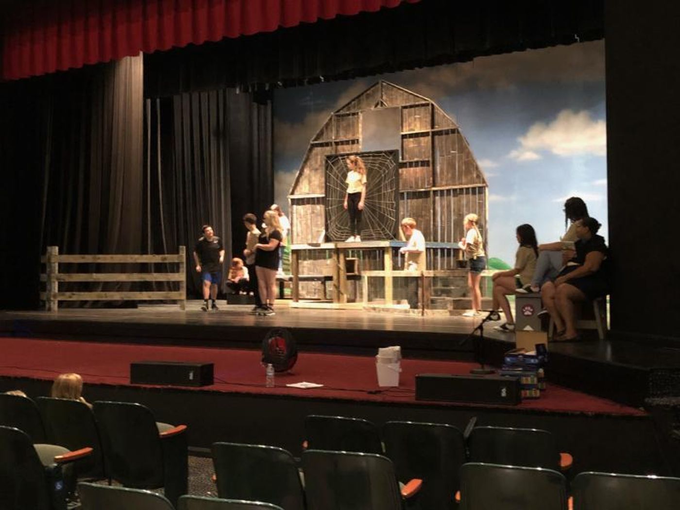 Feature: CHARLOTTE'S WEB Performed By the CHILDREN'S THEATRE OF CHARLESTON Is Coming To the CIVIC CENTER LITTLE THEATER! Feature: CHARLOTTE'S WEB Performed By the CHILDREN'S THEATRE OF CHARLESTON Is Coming To the CIVIC CENTER LITTLE THEATER! Image