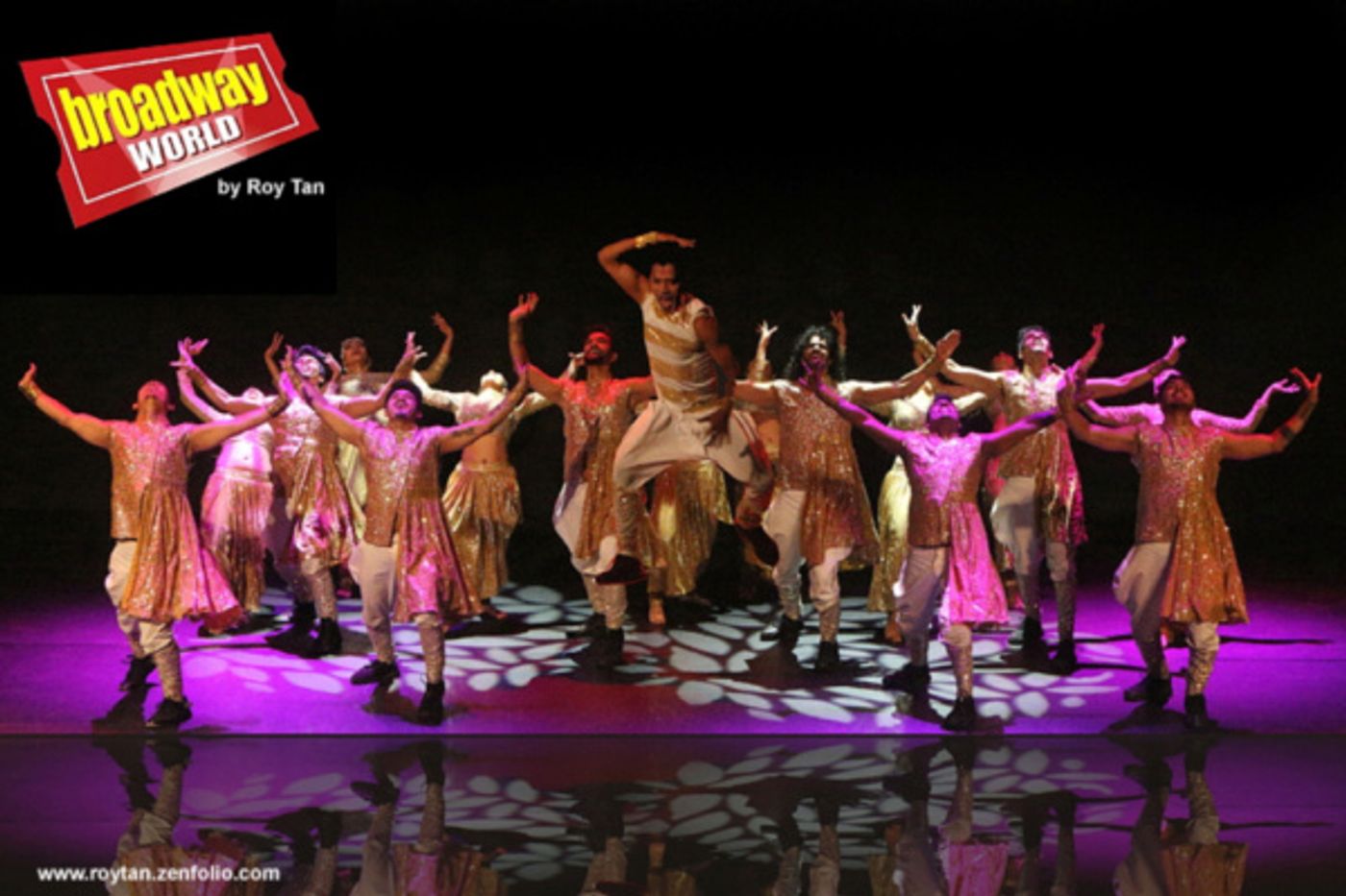 Photo Flash: TAJ EXPRESS At The Peacock London Photo Flash: TAJ EXPRESS At The Peacock London Image