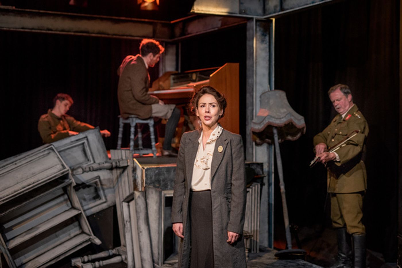 Photo Flash: First Look at Lizzie Nunnery's TO HAVE TO SHOOT IRISHMEN  Image