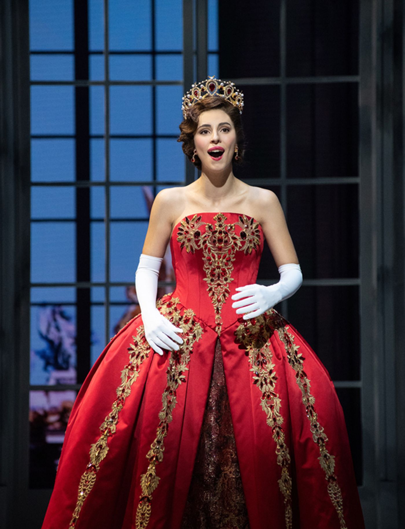 Photo Flash: Get A First Look At The European Premiere of ANASTASIA in Madrid  Image