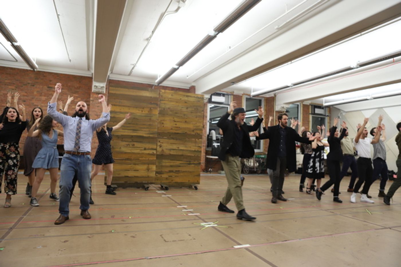 Photo Coverage: Meet The Company of FIDDLER ON THE ROOF National Tour  Image