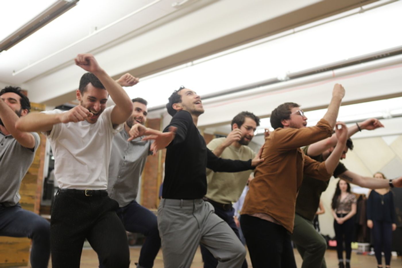 Photo Coverage: Meet The Company of FIDDLER ON THE ROOF National Tour  Image