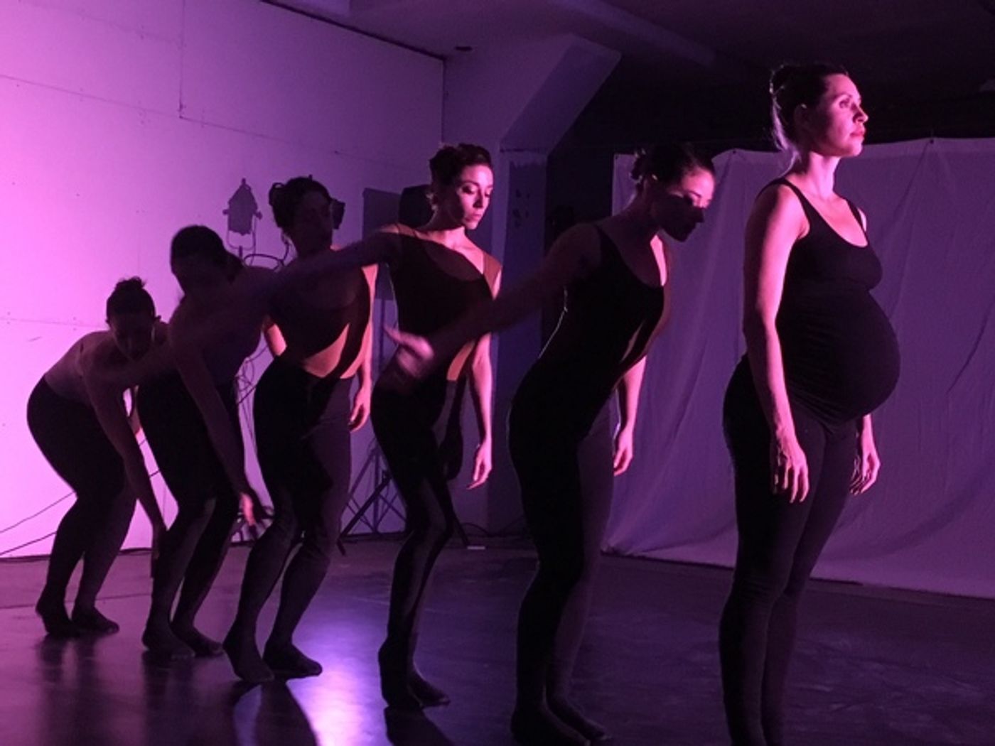 Review: No Man's Land Celebrates The Beauty of Birth to Be in a Hipster Haven Review: No Man's Land Celebrates The Beauty of Birth to Be in a Hipster Haven Image