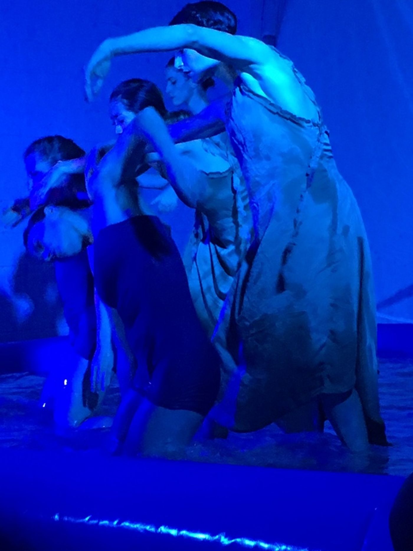 Review: No Man's Land Celebrates The Beauty of Birth to Be in a Hipster Haven Review: No Man's Land Celebrates The Beauty of Birth to Be in a Hipster Haven Image