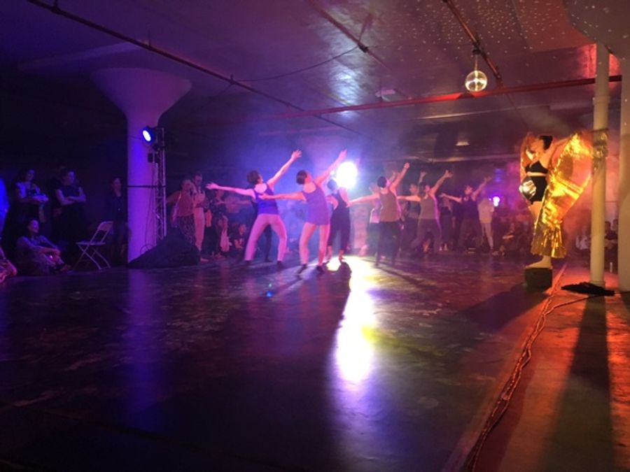 Review: No Man's Land Celebrates The Beauty of Birth to Be in a Hipster Haven  Image