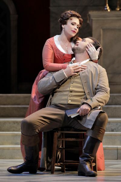 Carmen Giannattasio as Tosca and Brian Jagde as Cavaradossi Photo